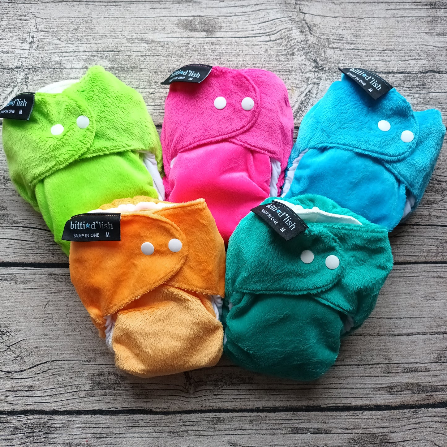 Kirppis: Bitti d'lish - Snap-In-One (S), (M) ja (L)