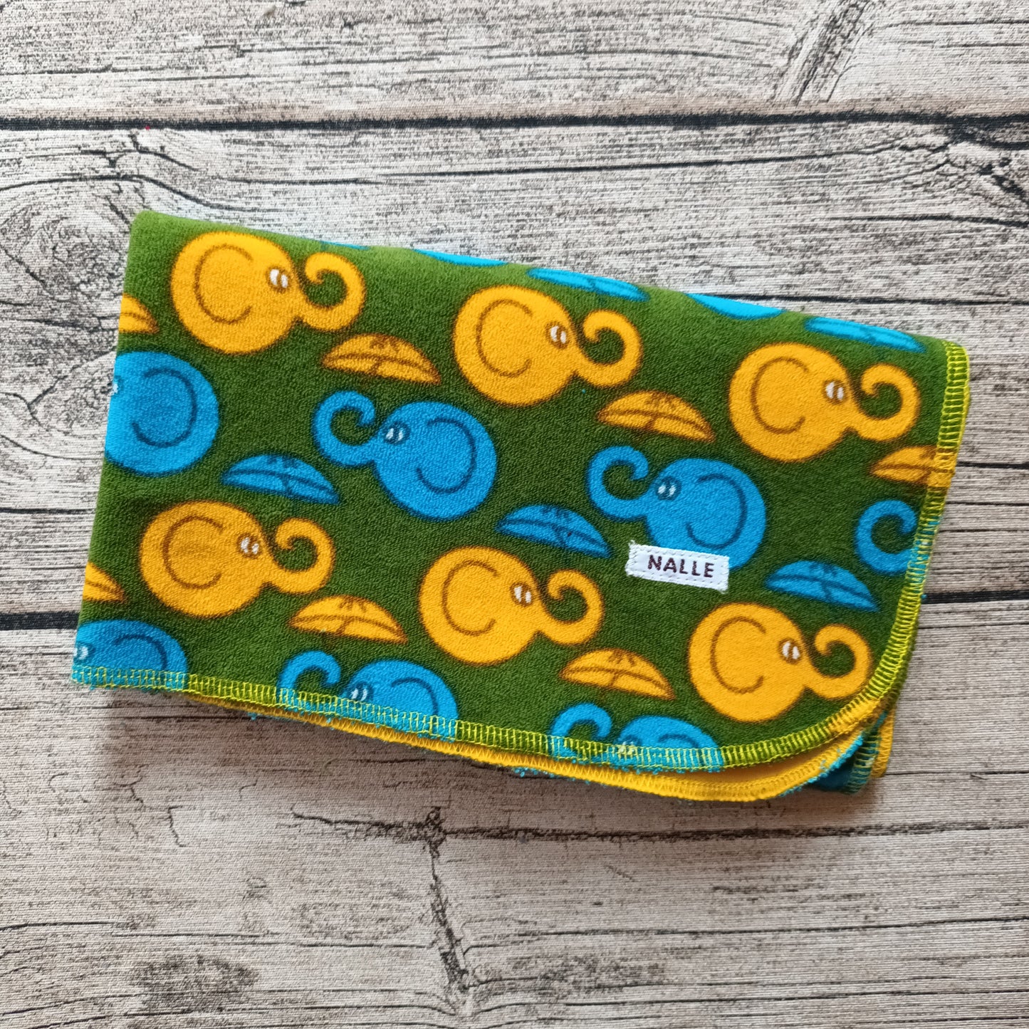 Nalle - Vaipanvaihtoalusta