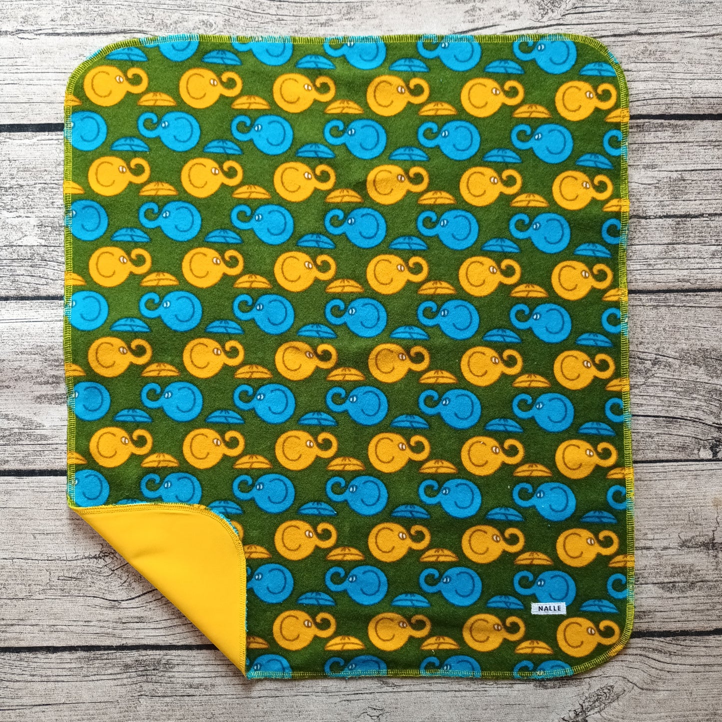 Nalle - Vaipanvaihtoalusta