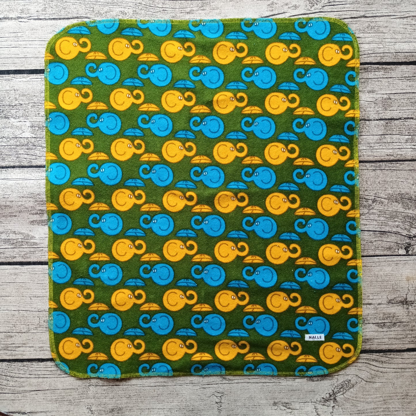 Nalle - Vaipanvaihtoalusta