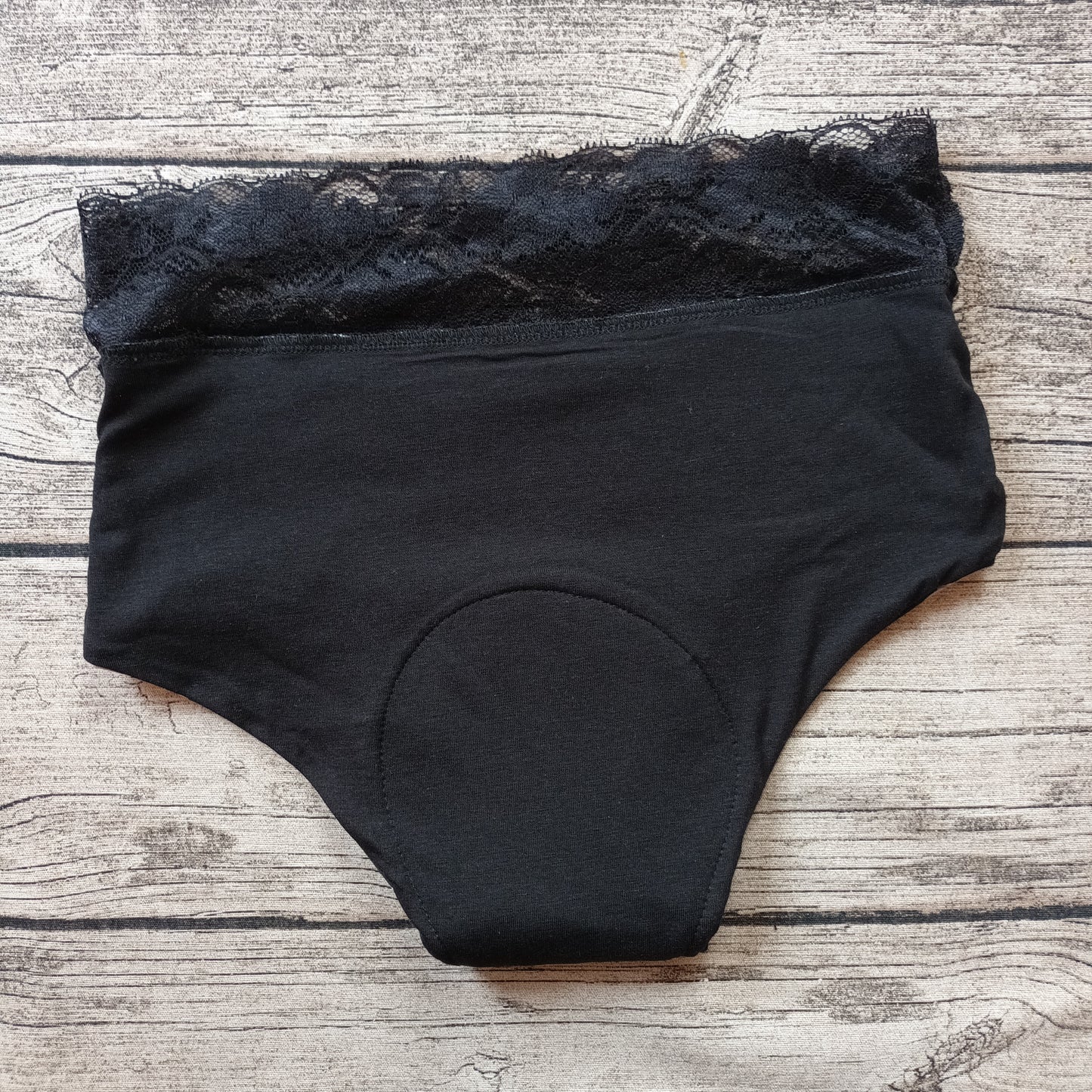 Noenea - Kuukautisalushousut, Basic Lace - Uneksija, musta-roosa TILAUSTUOTE