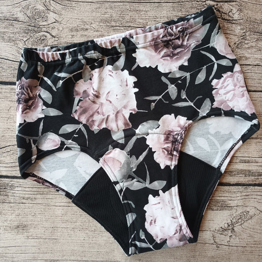 Kuukautisalushousut, High Waist - Uneksija, useita vaihtoehtoja TILAUSTUOTE