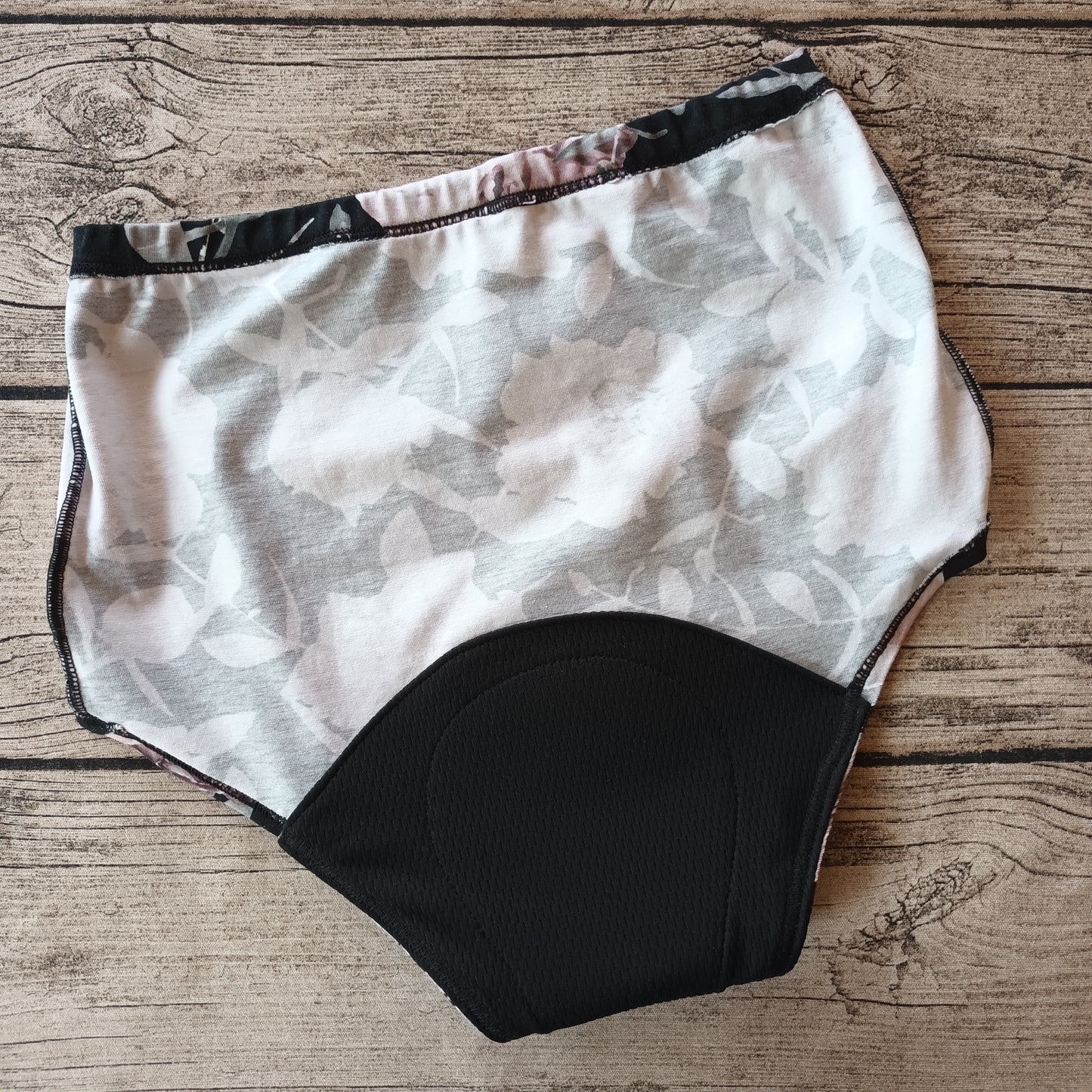 UUTUUS! Kuukautisalushousut, High Waist - Uneksija, useita vaihtoehtoja TILAUSTUOTE