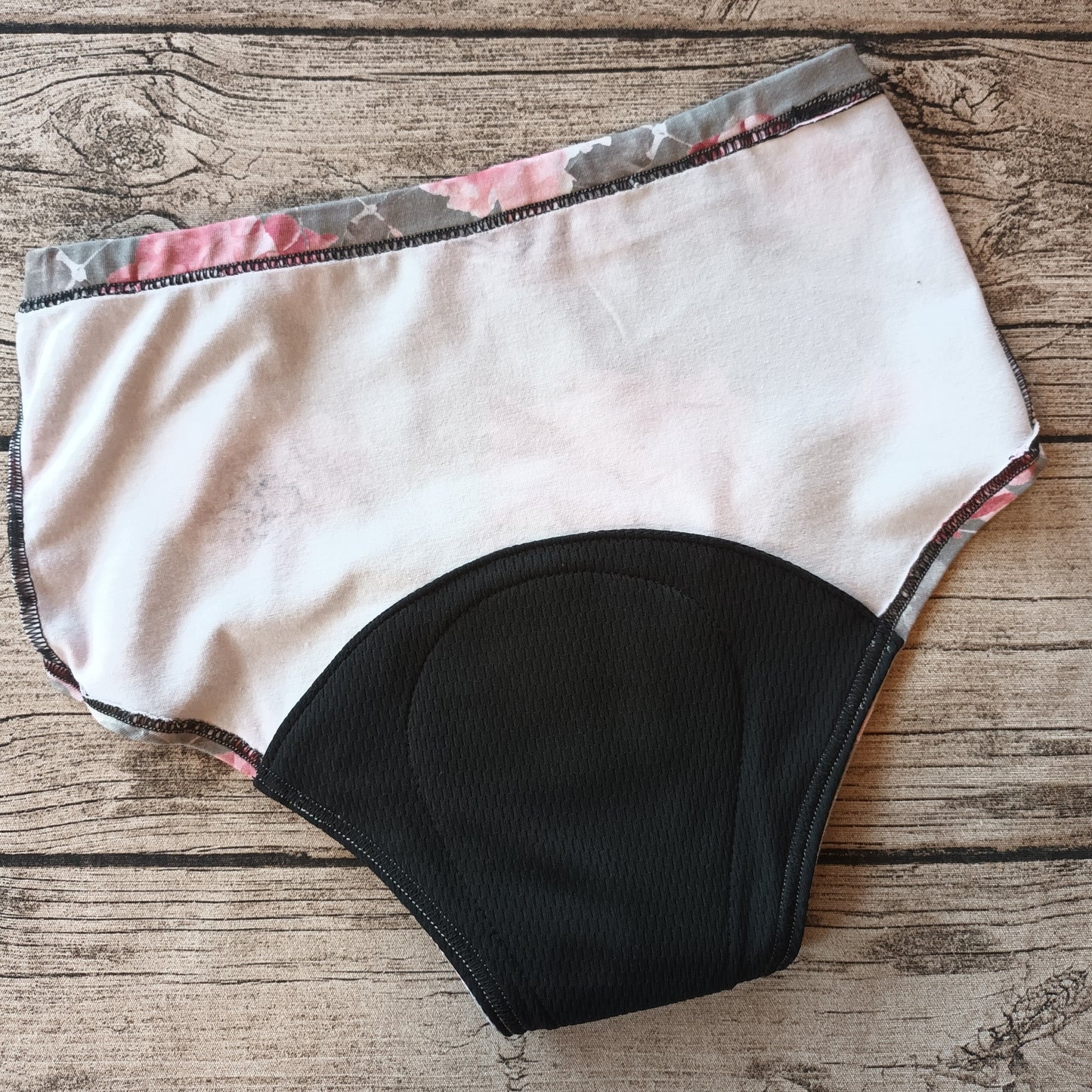 Kuukautisalushousut, Regular Waist - Uneksija, useita vaihtoehtoja TILAUSTUOTE