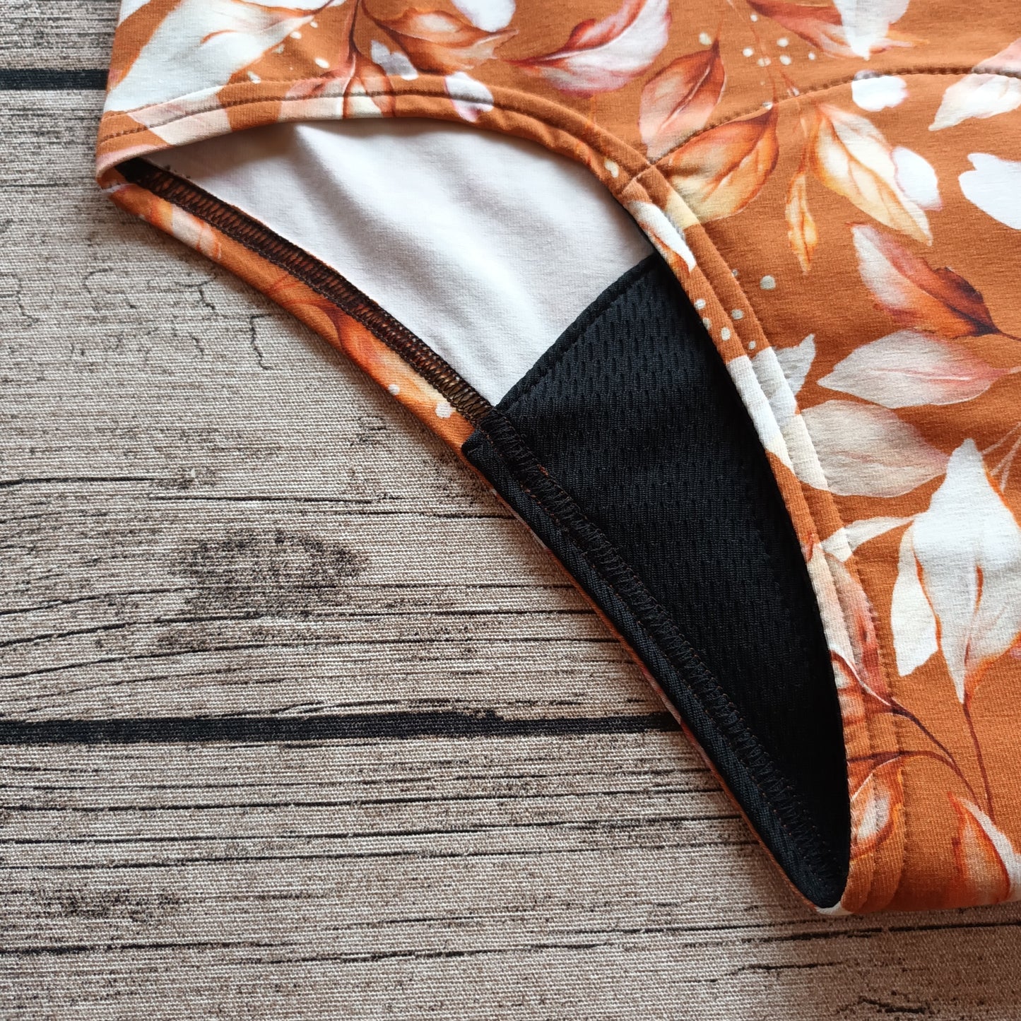 Kuukautisalushousut, Low Waist - Lehto, useita vaihtoehtoja TILAUSTUOTE