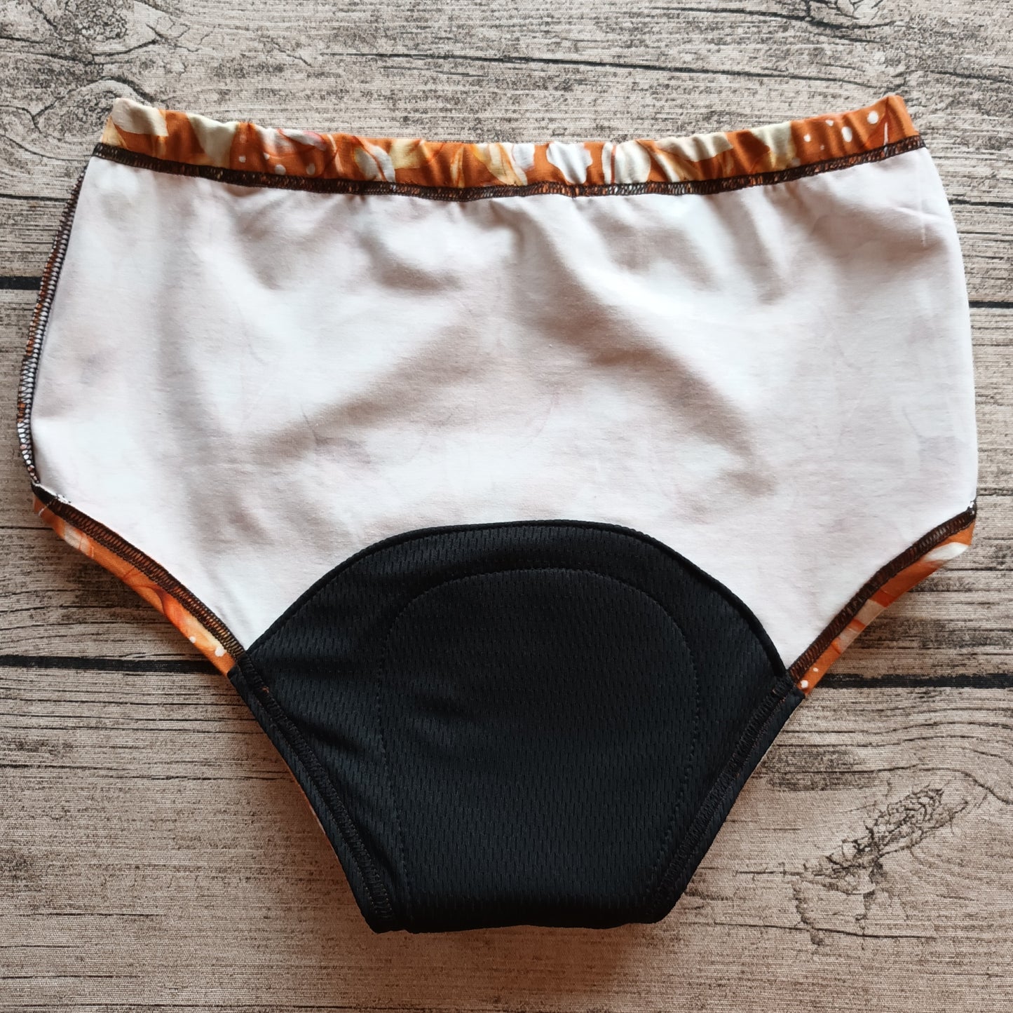 Kuukautisalushousut, Regular Waist - Lehto, useita vaihtoehtoja TILAUSTUOTE