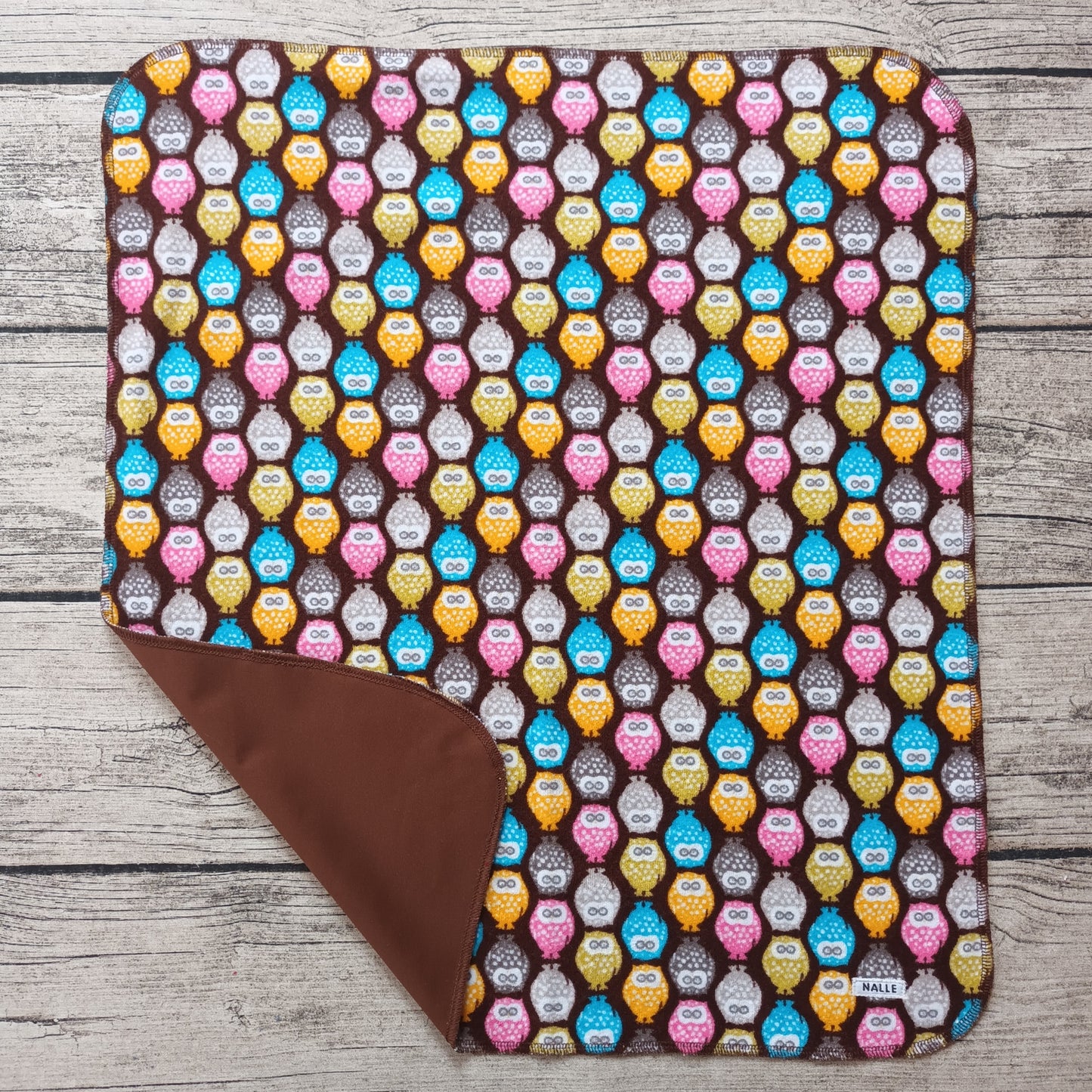 Nalle - Vaipanvaihtoalusta