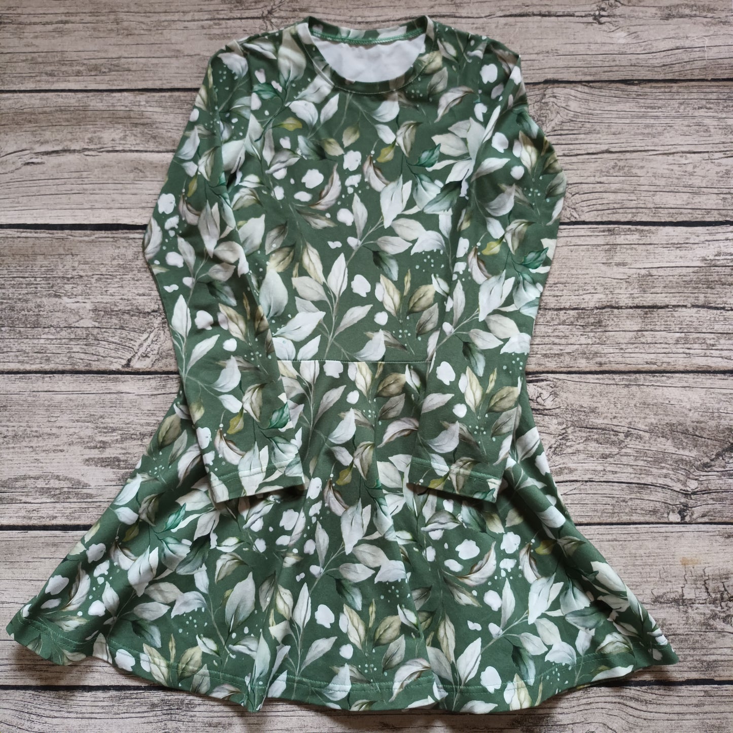 Kellohelmamekko 80-140 TILAUSTUOTE