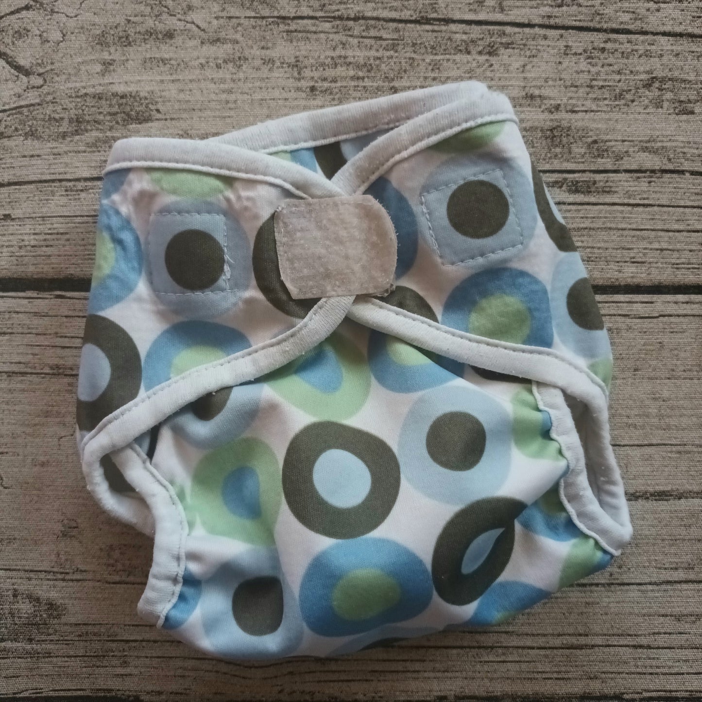 Kirppis: SwaddleBees -kuorivaippa (S) OUTLET