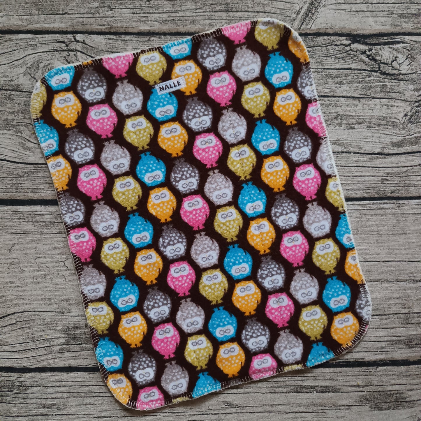 Nalle: Touhutaitto TILAUSTUOTE