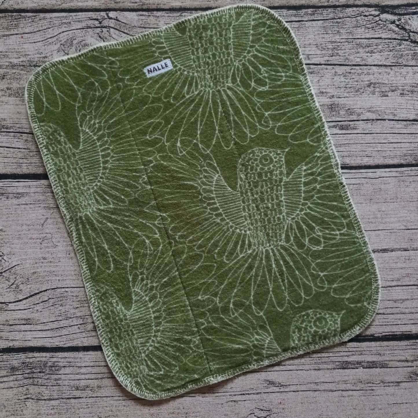 Nalle: Unitaitto TILAUSTUOTE