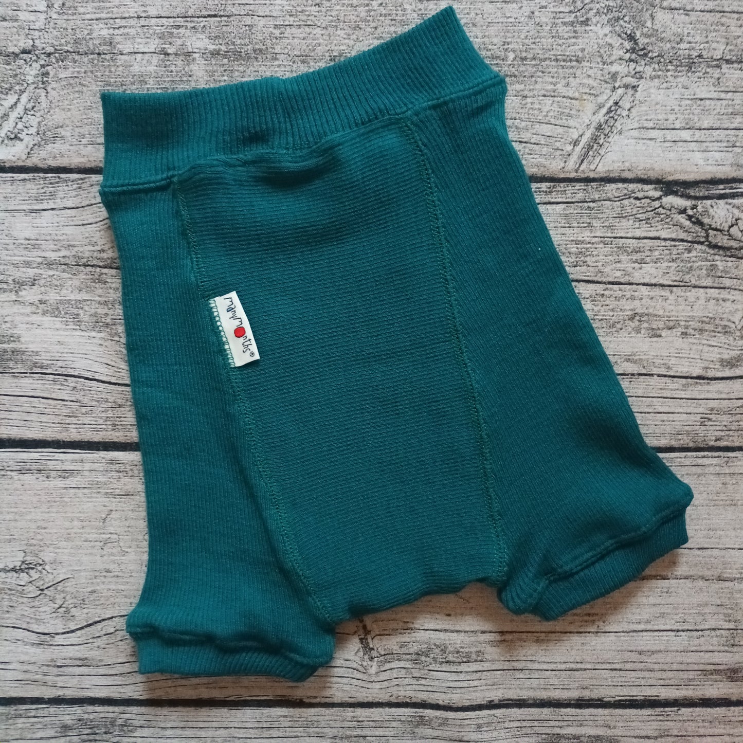 ManyMonths: Wool Shorties (Charmer 3-9 kk)