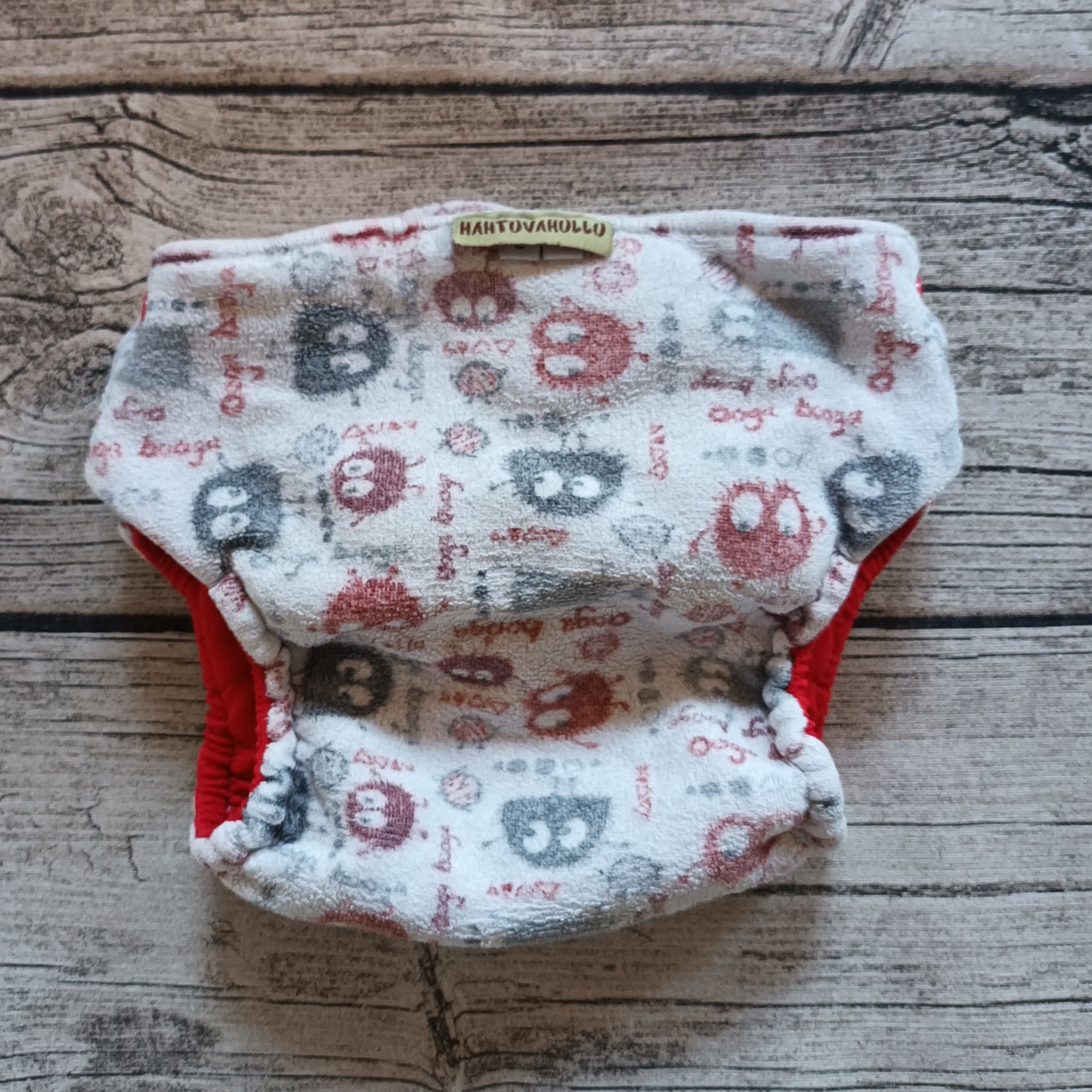 Kirppis: Hahtuvahullu - Loisto-sisätäyttövaippa (L)