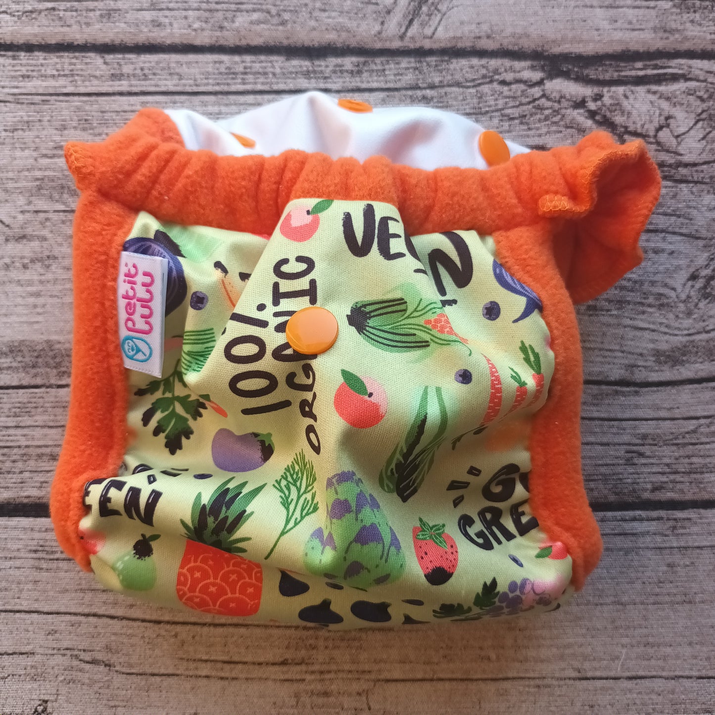 Kirppis: Petit Lulu - VVV-vaippa ja imu (OneSize)