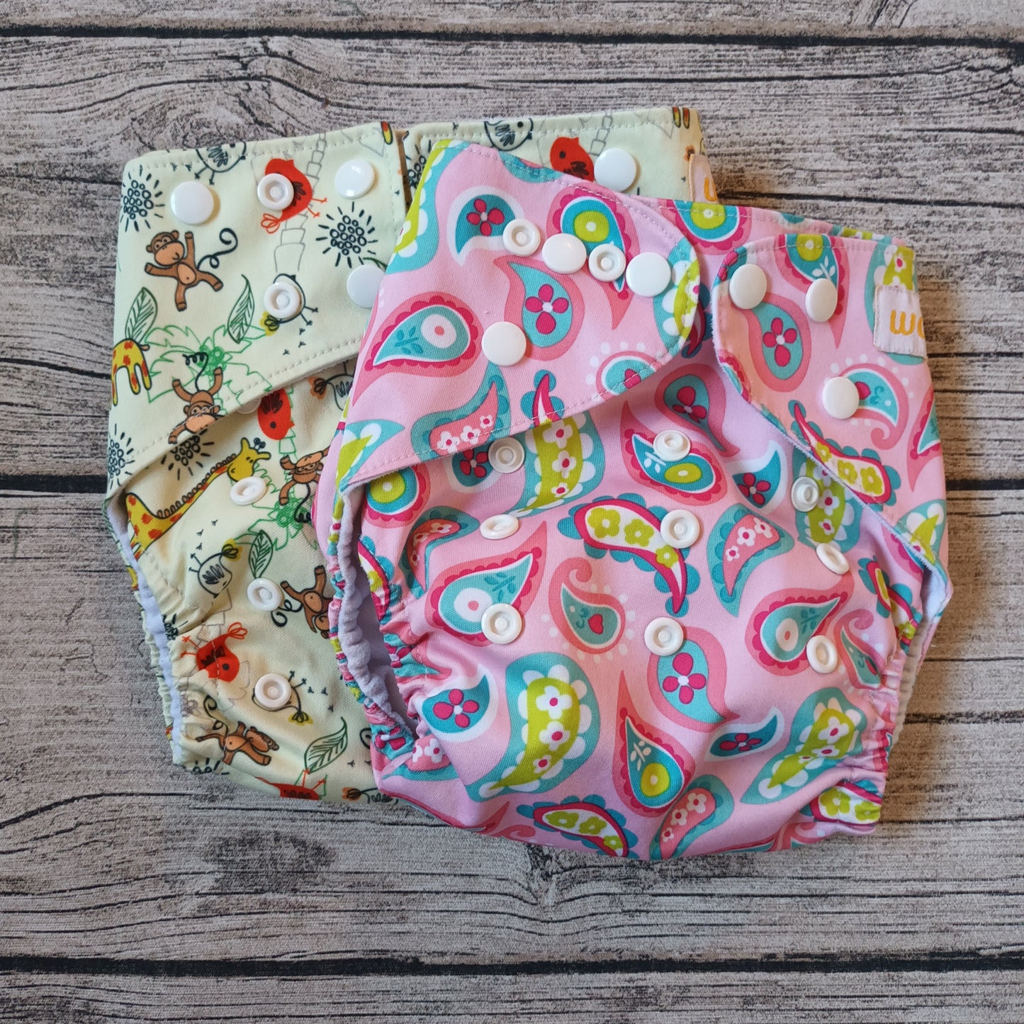 Kirppis: Wauzi - Basic-taskuvaippa (OneSize)