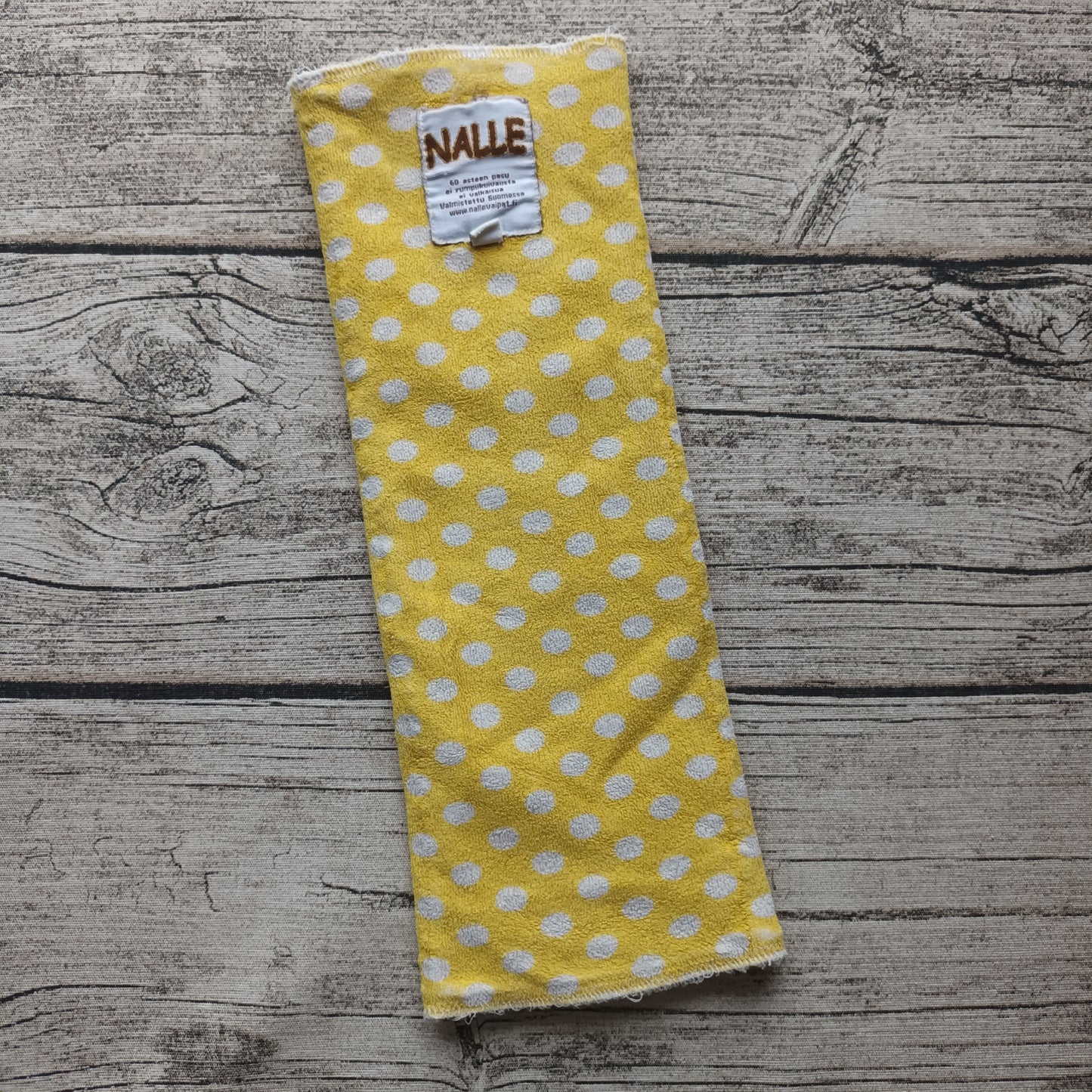 Kirppis: Nalle Touhutaitto (M) ja (L)