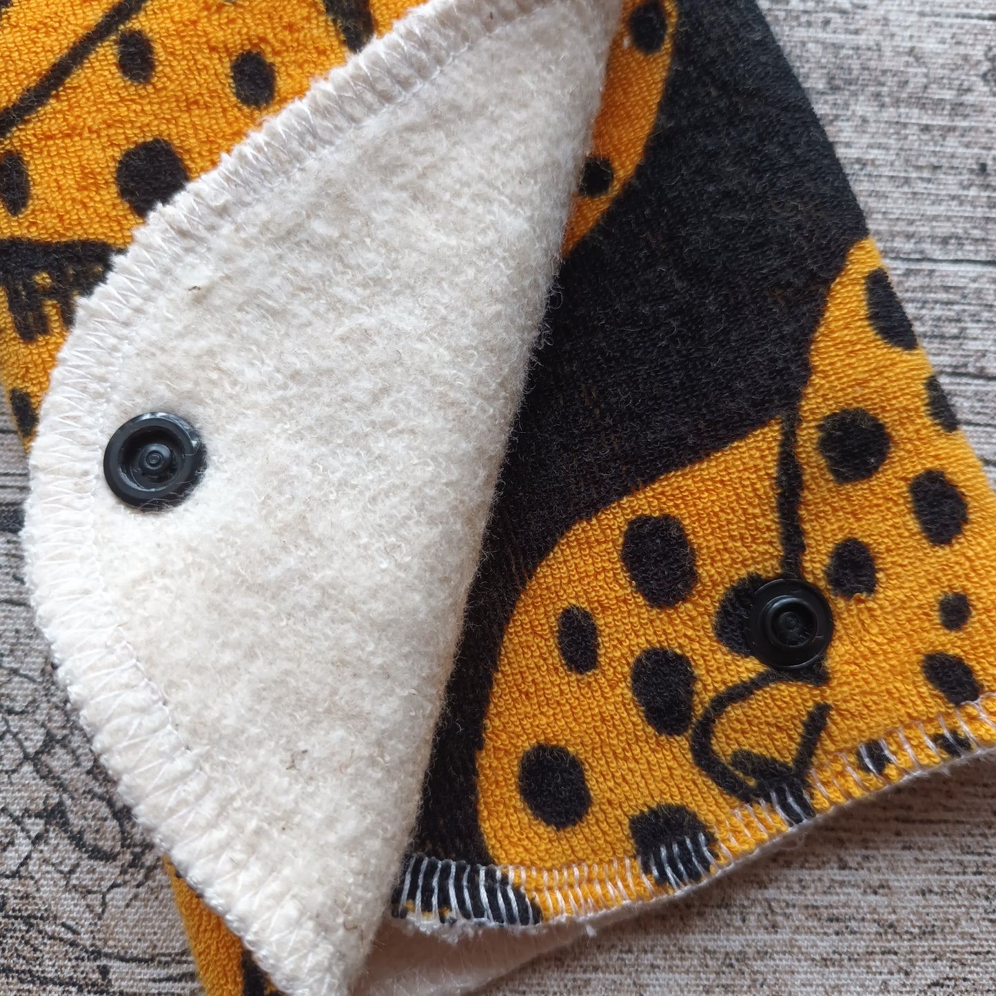 Nalle: Unitaitto TILAUSTUOTE