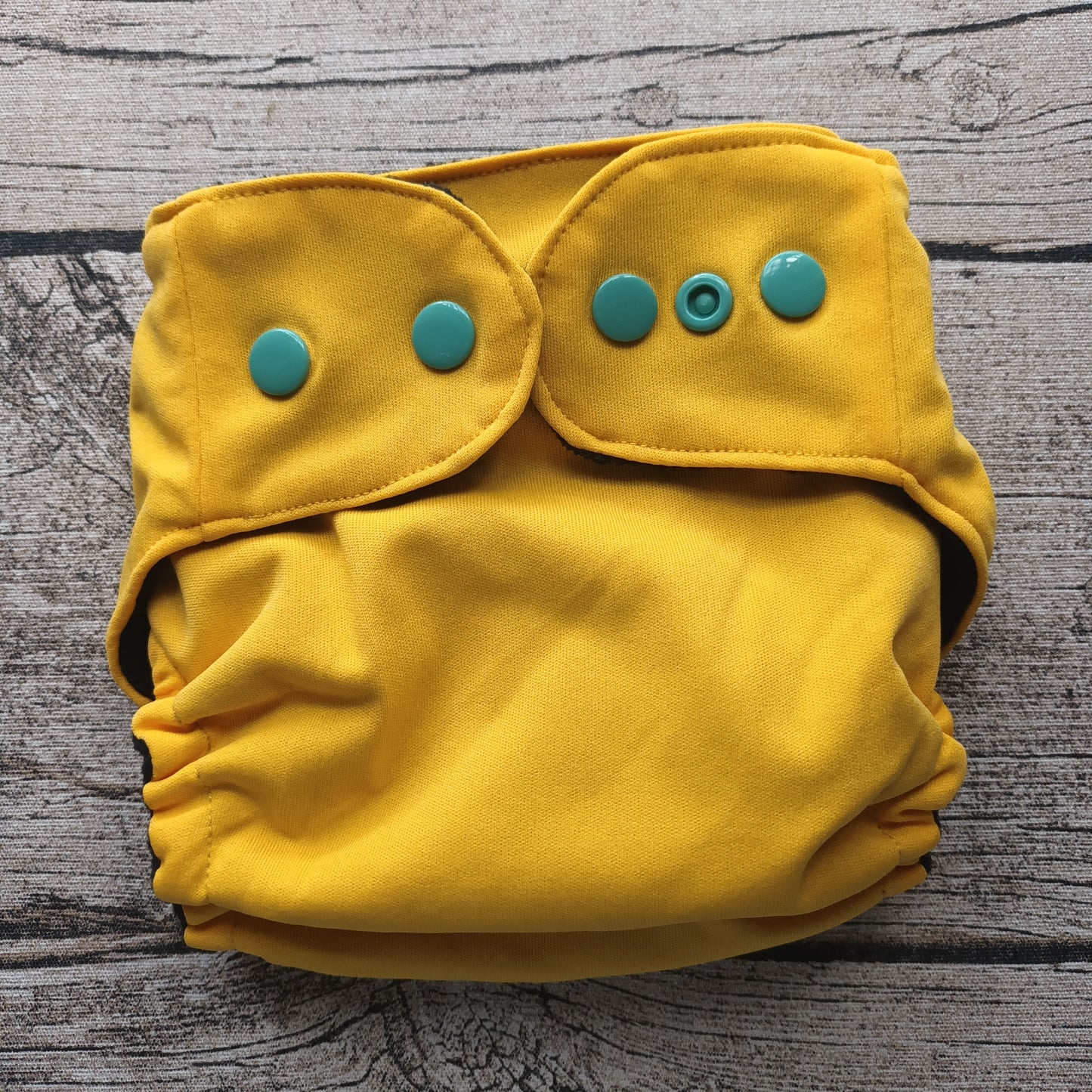 Kirppis: Vaapsahainen - Taskuvaippa (S) ja (M)