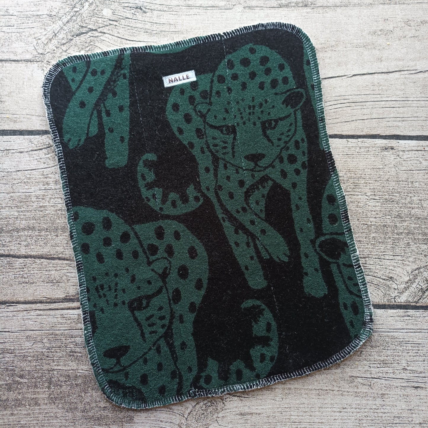 Nalle: Unitaitto TILAUSTUOTE