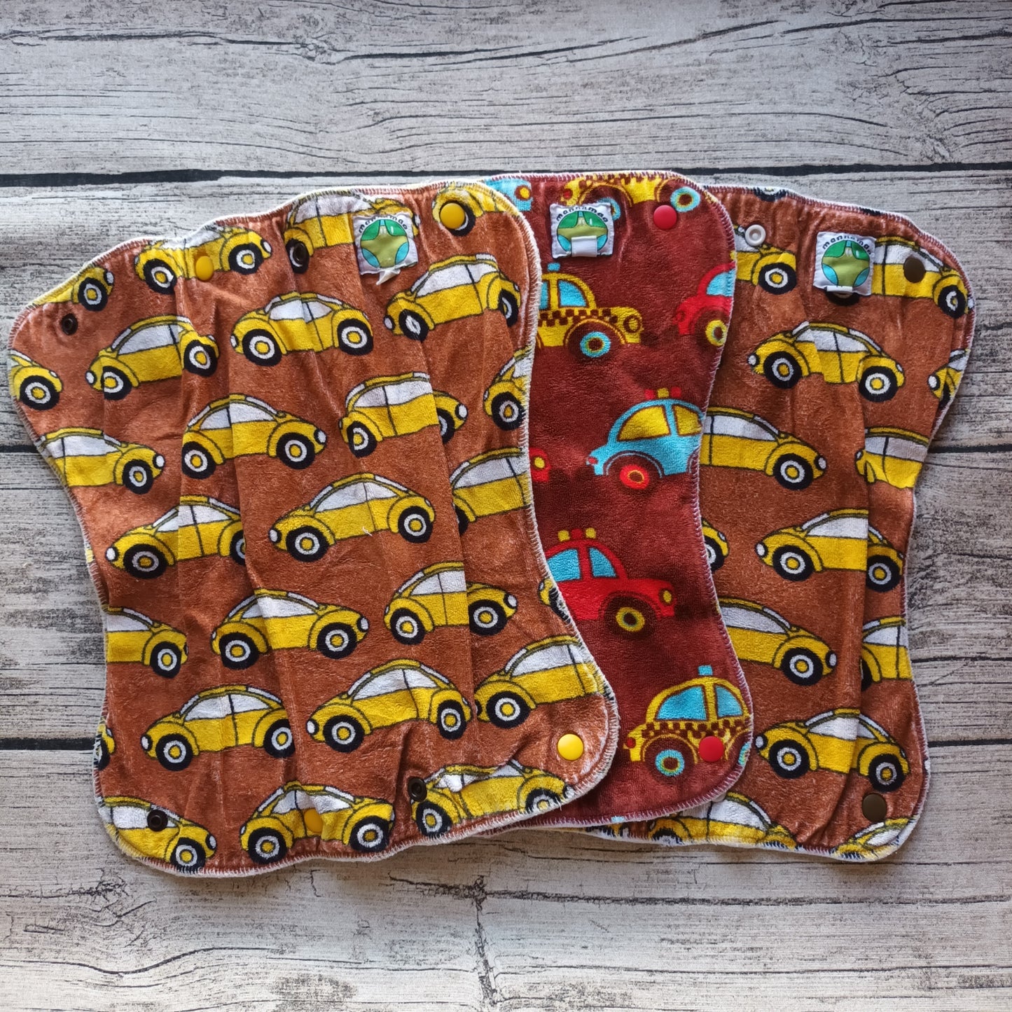 Kirppis: MannaMaa - Perhostaittoimu OUTLET