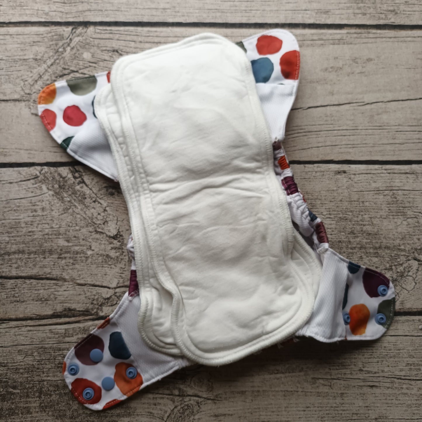 Kirppis: Chuckles - Snap-In-One (OneSize)