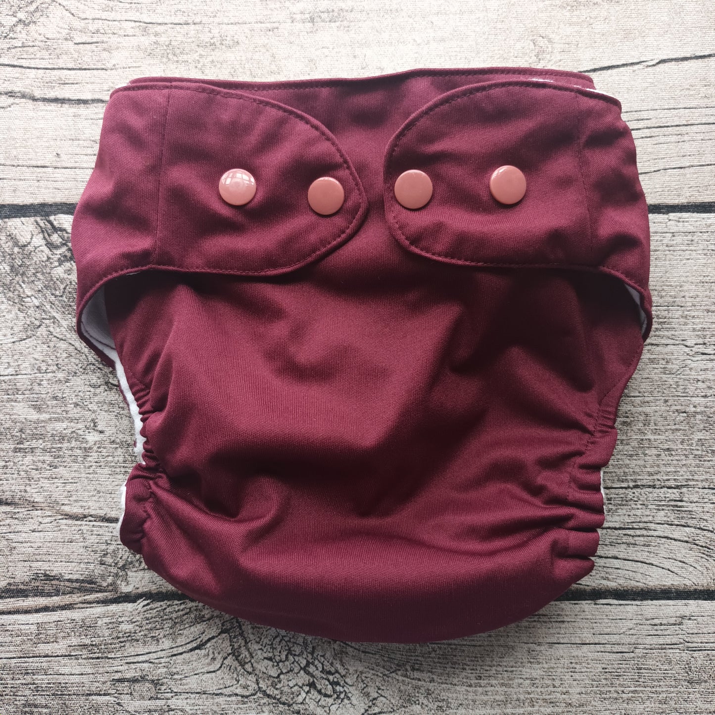 Kirppis: Vaapsahainen - Taskuvaippa (S) ja (M)