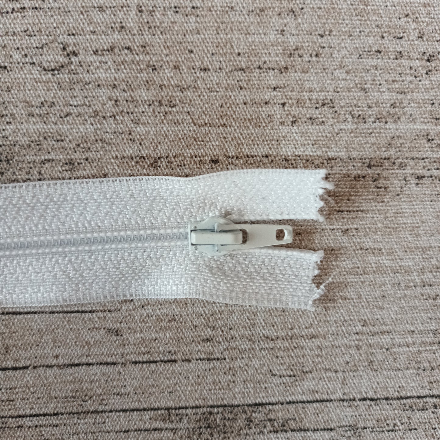 Hameketju 20 cm - Useita värejä