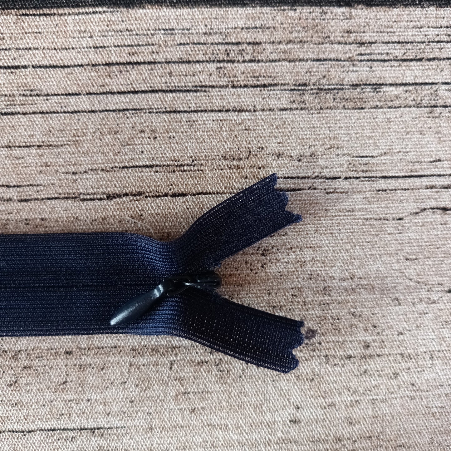 Piiloketju 20 cm - Useita värejä