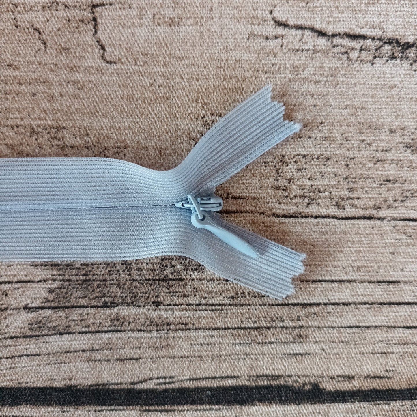 Piiloketju 20 cm - Useita värejä