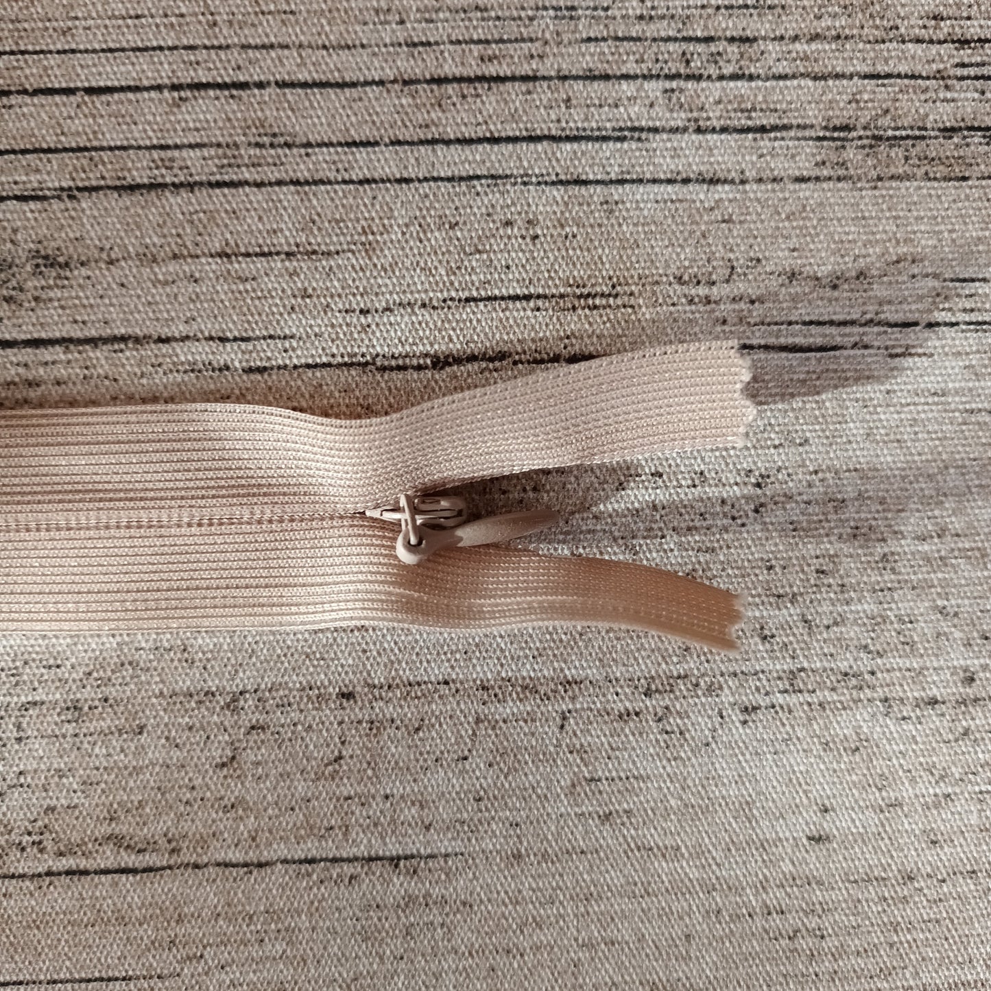 Piiloketju 20 cm - Useita värejä