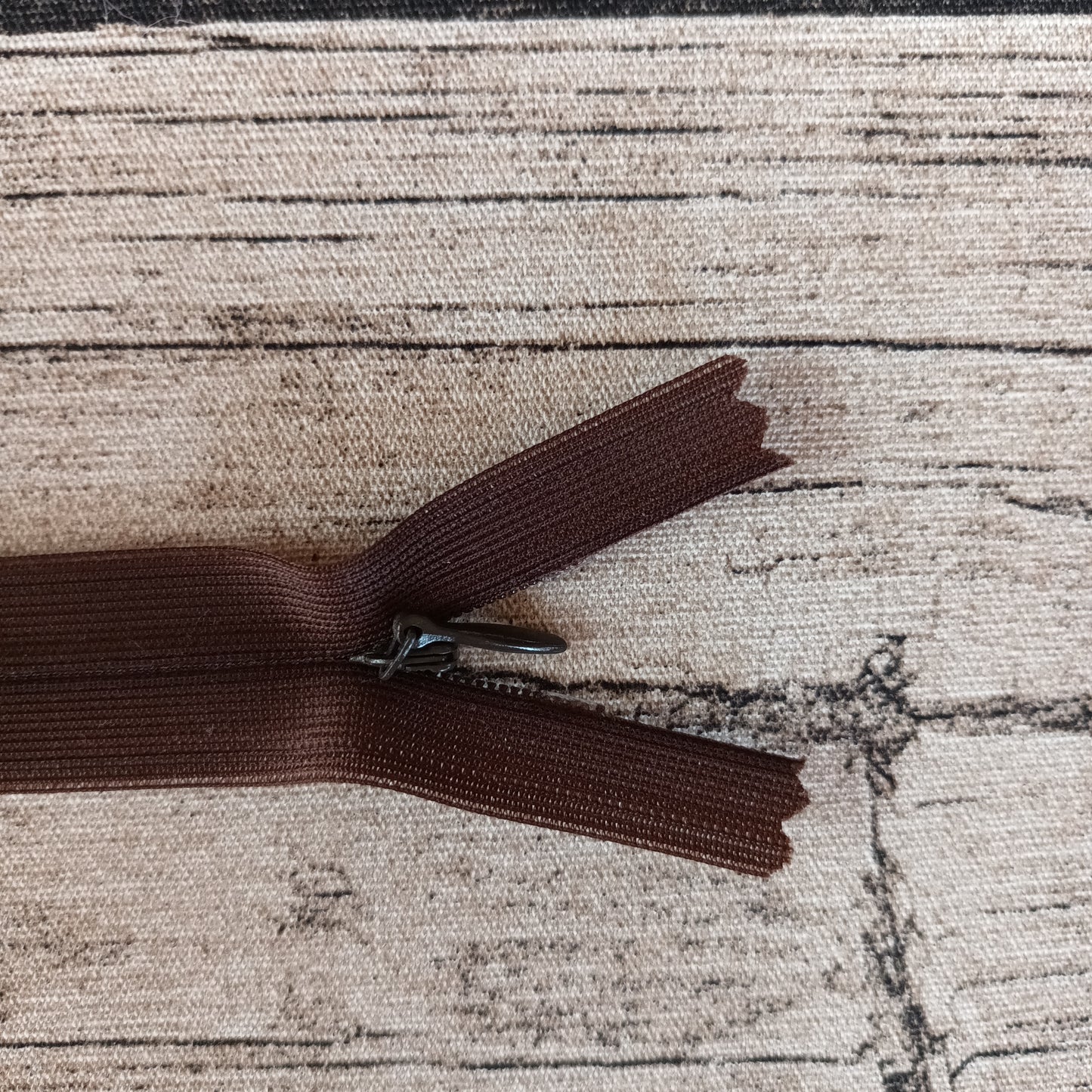 Piiloketju 60 cm - Useita värejä