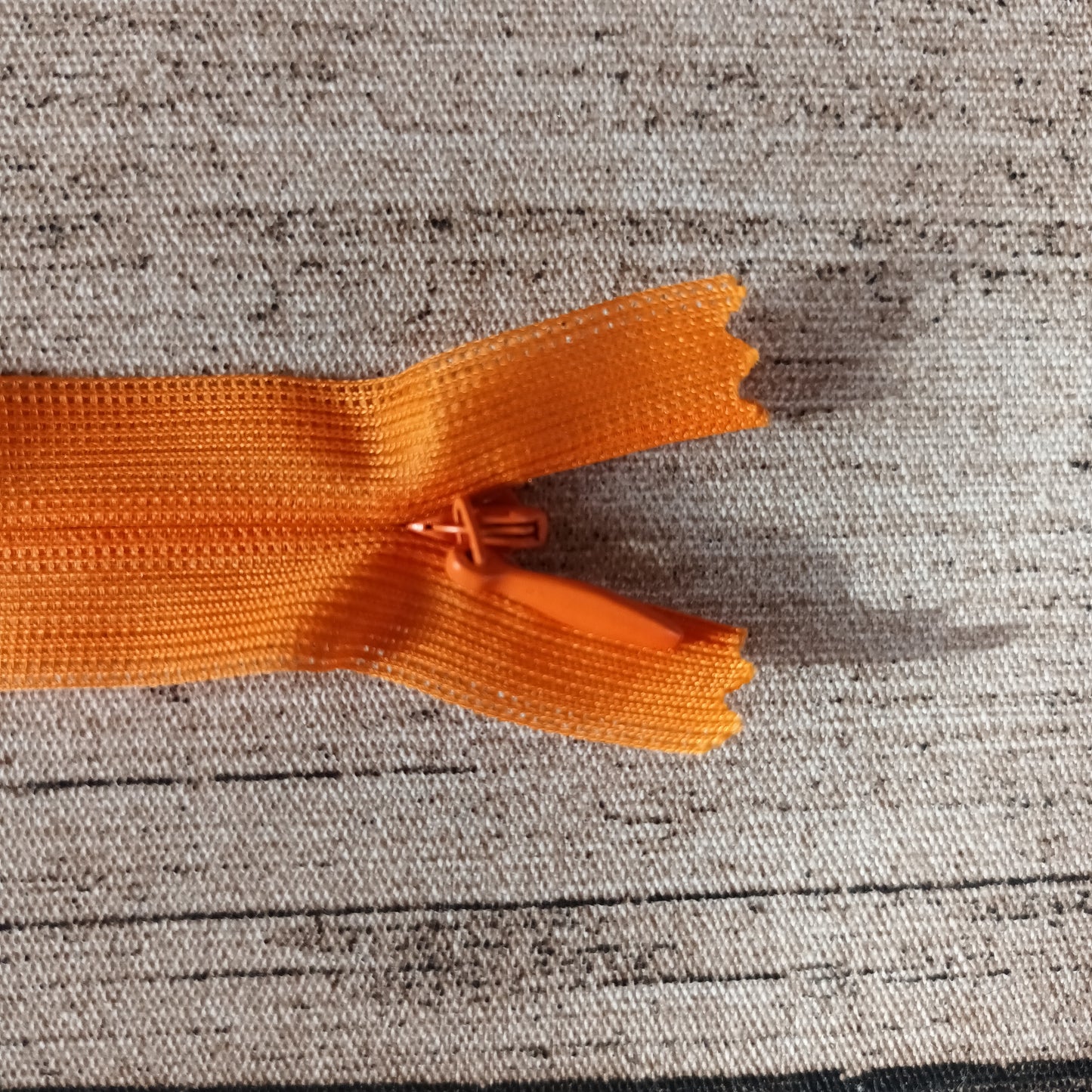 Piiloketju 20 cm - Useita värejä