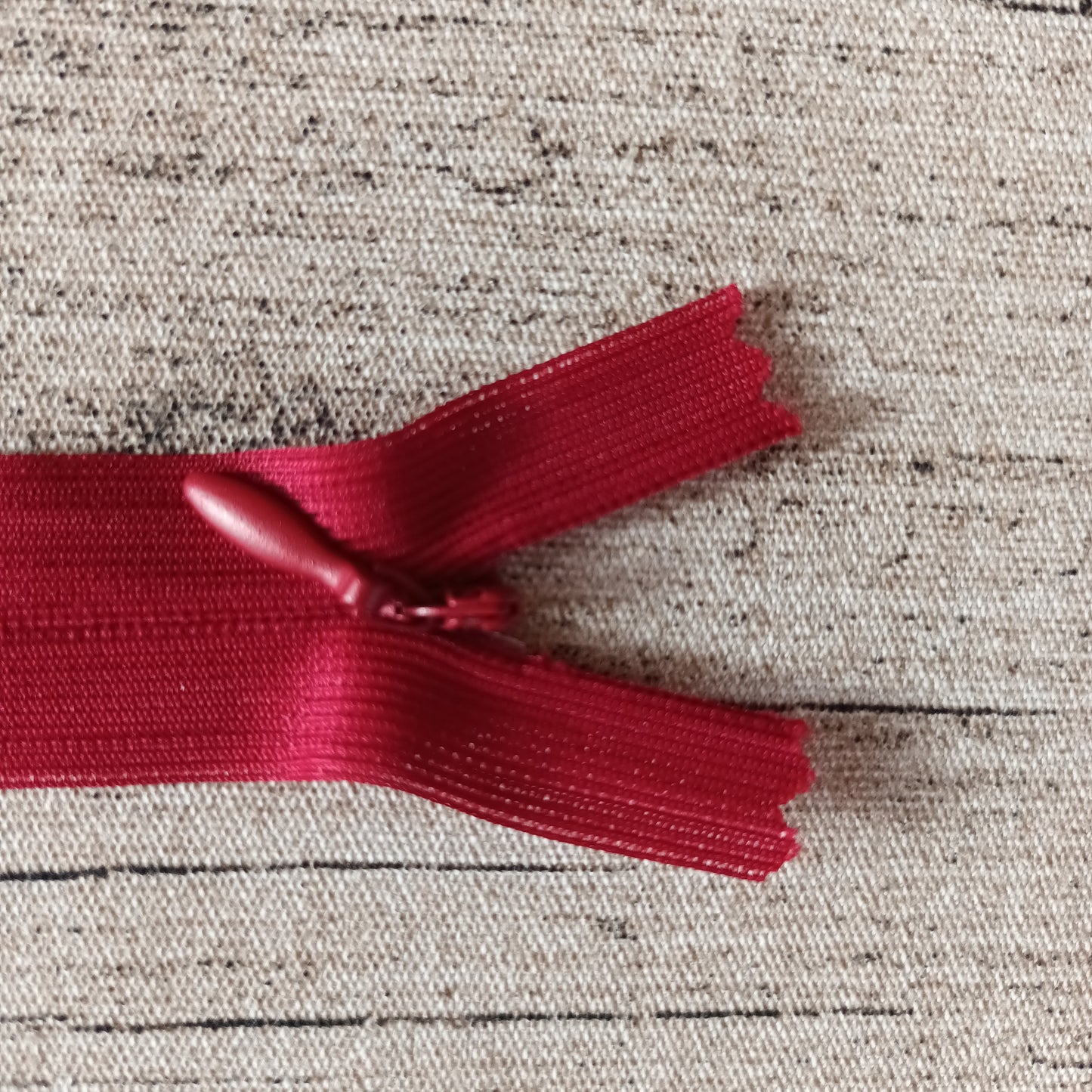 Piiloketju 20 cm - Useita värejä