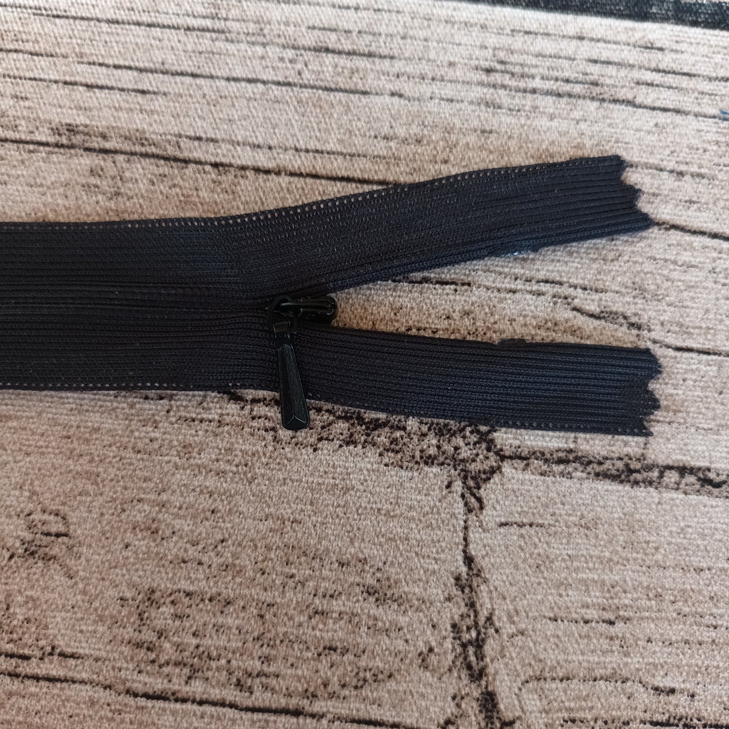 Piiloketju 40 cm - Useita värejä