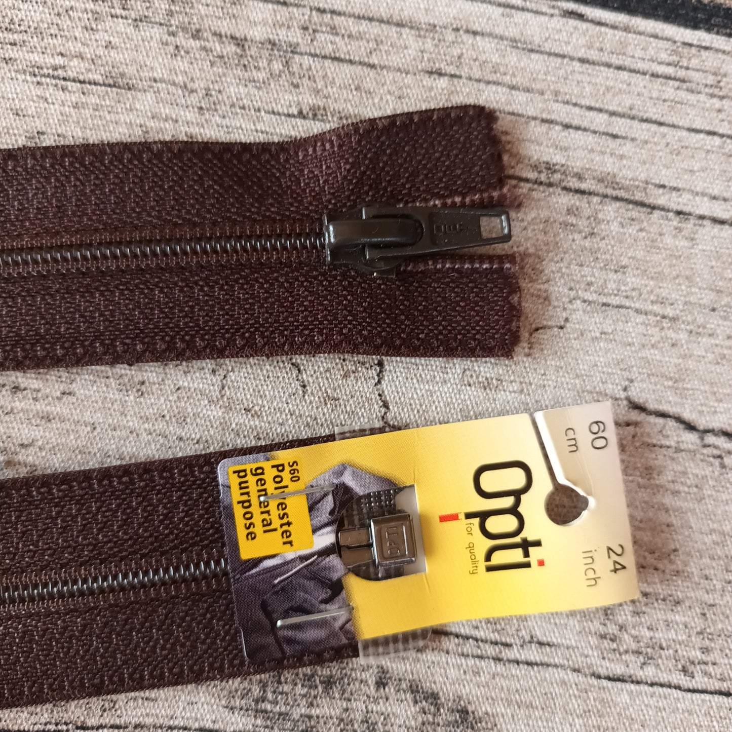 Avoketju, 6 mm spiraali 60-75 cm - Useita värejä