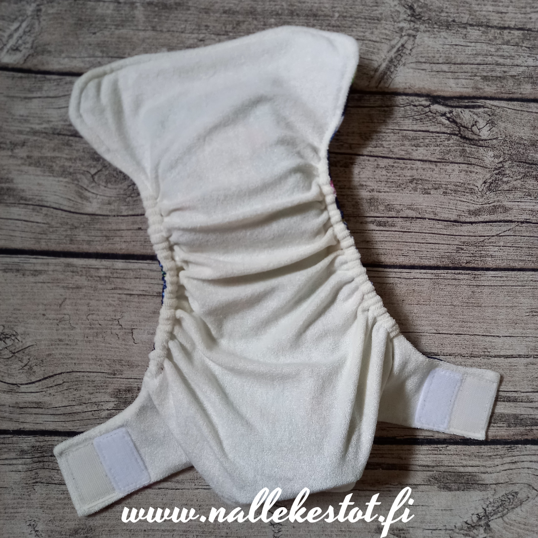 OneSize taskuvaippa: Tasku-Nalle - Valkoinen bambujoustofrotee