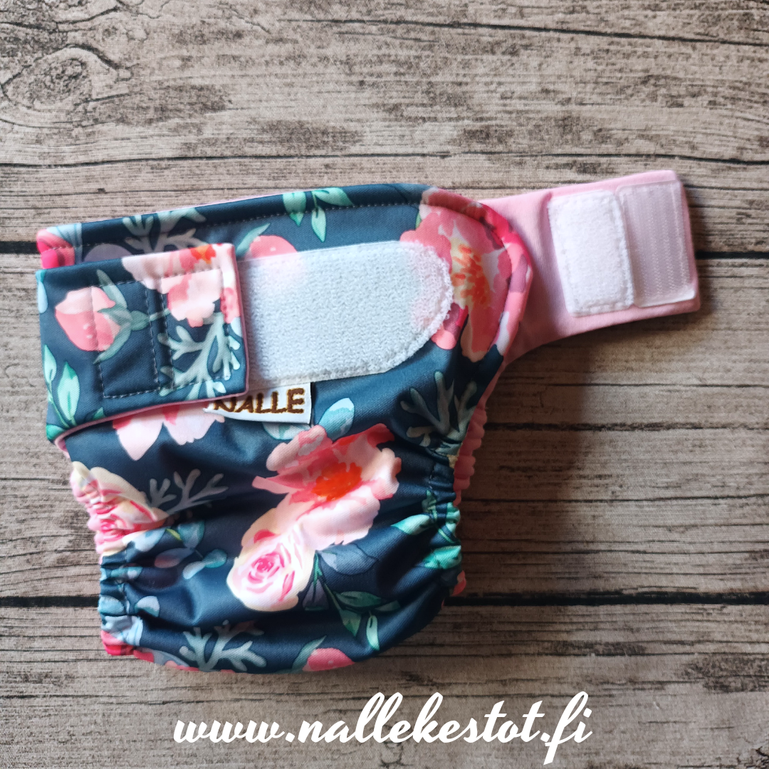 Nalle: Tasku-Nalle - Juhannusruusu TILAUSTUOTE