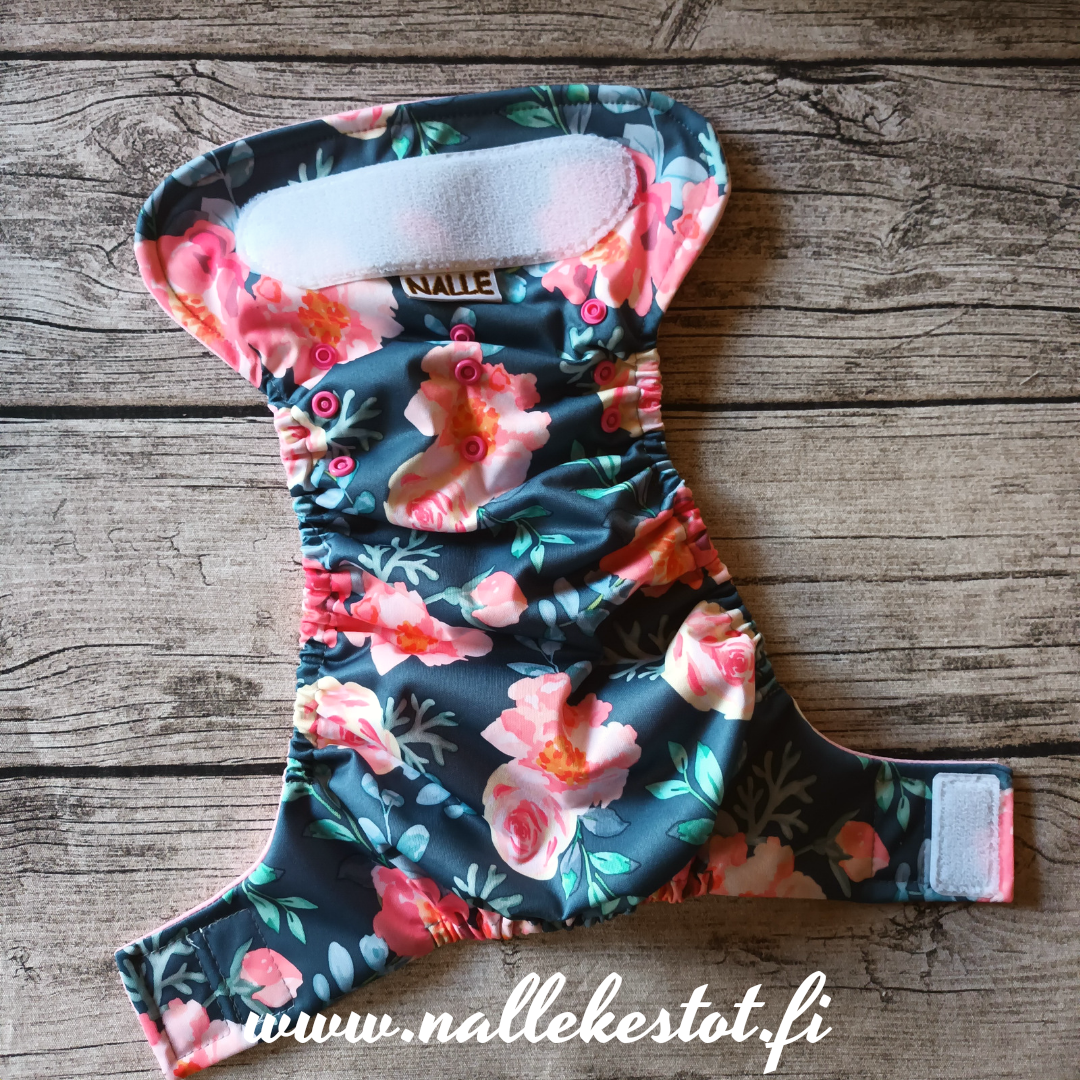 Nalle: Tasku-Nalle - Juhannusruusu TILAUSTUOTE