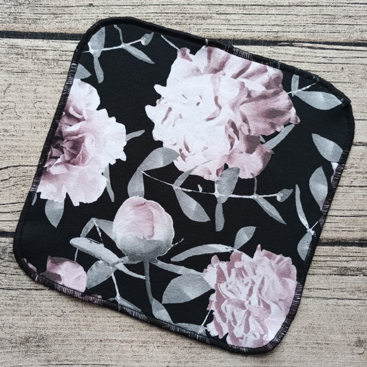 Kestoarkki - Uneksija, musta-roosa