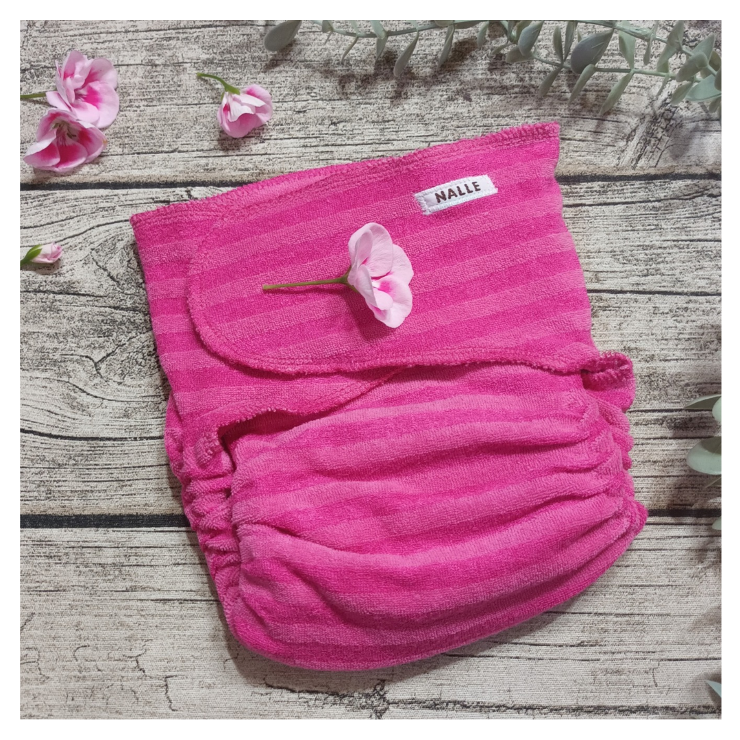 Nalle: Flätti-Nalle (OneSize) Pinkki, raidallinen