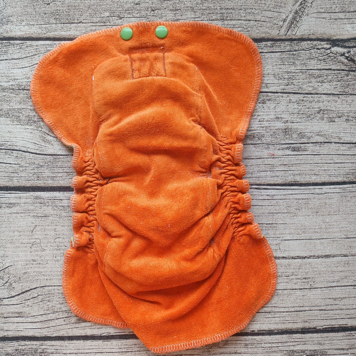 Kirppis: IguLee - Röyhelöimu (OneSize)