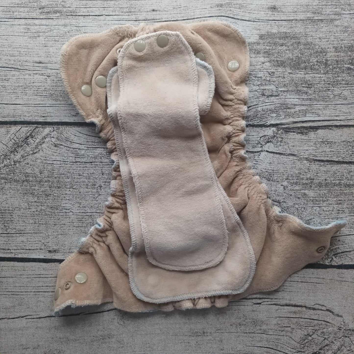Kirppis: Cuddle Buns/Igulee - sisävaippa (OneSize)