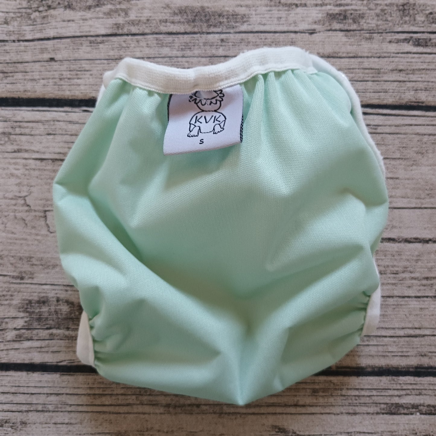 Kirppis: KVK -housuvaippa (S)