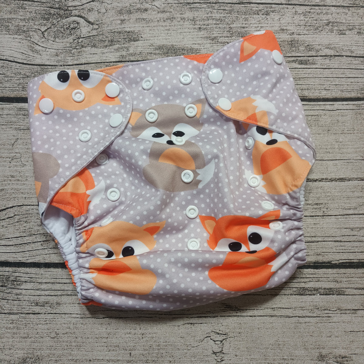 Kirppis: Alva baby - taskuvaippa (XL)