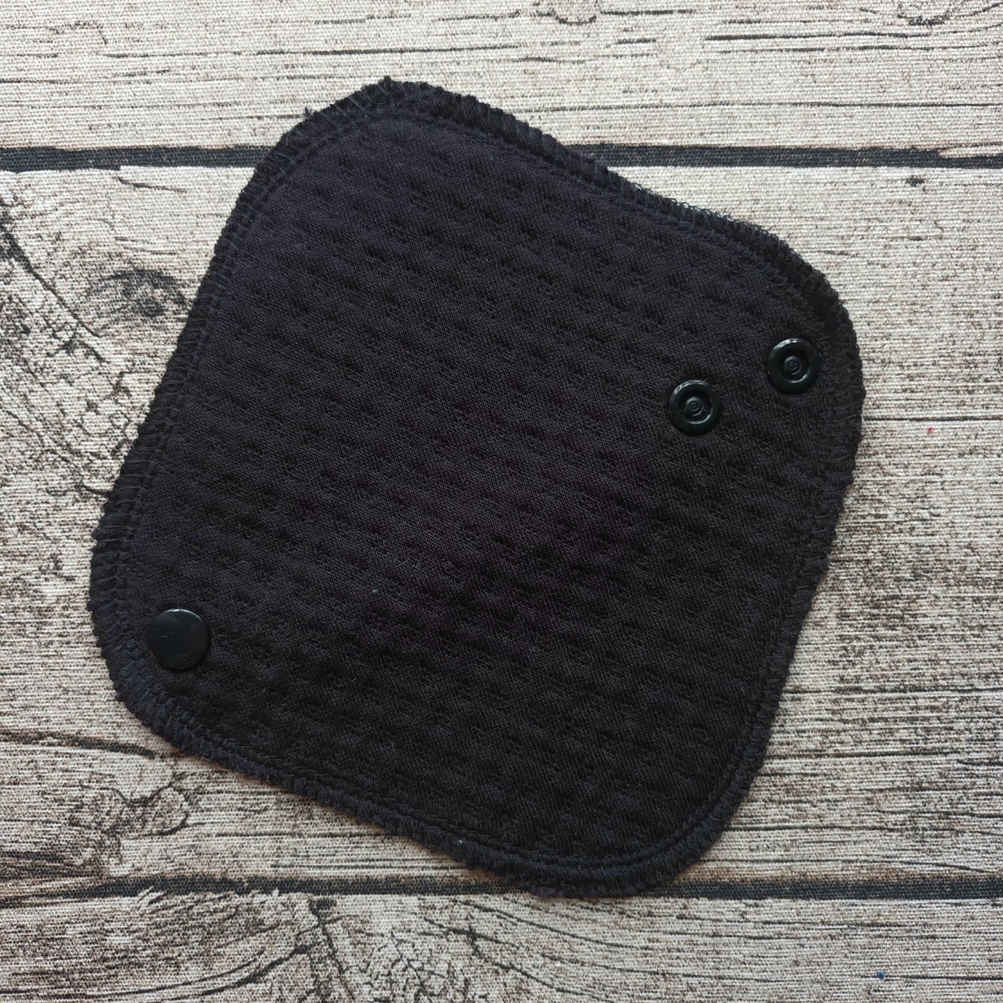 Noenea - Pikkuhousunsuoja - Musta bambu + Uneksija, musta-roosa