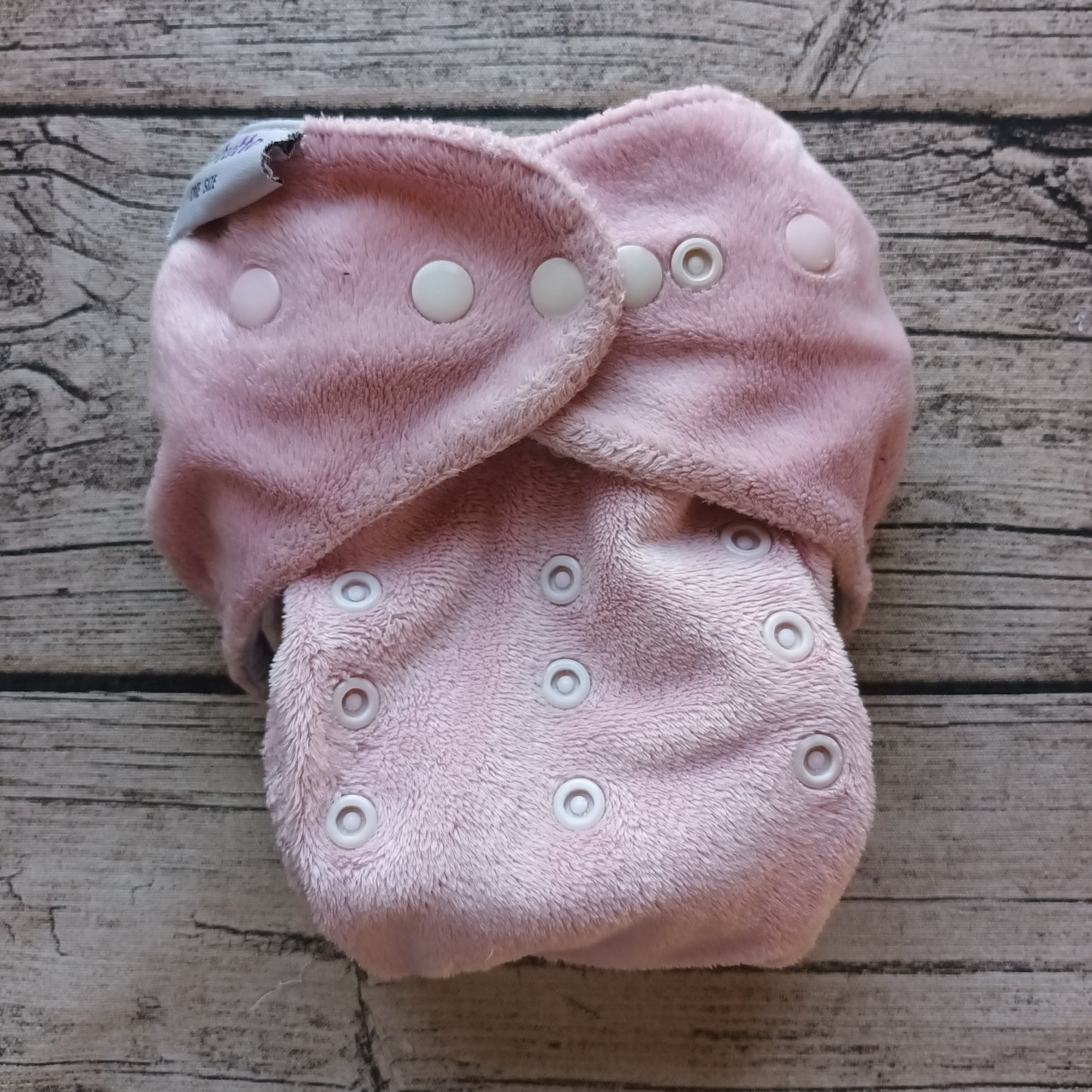 Kirppis: Bitti d'lish - SIO kuorivaippa (OneSize)