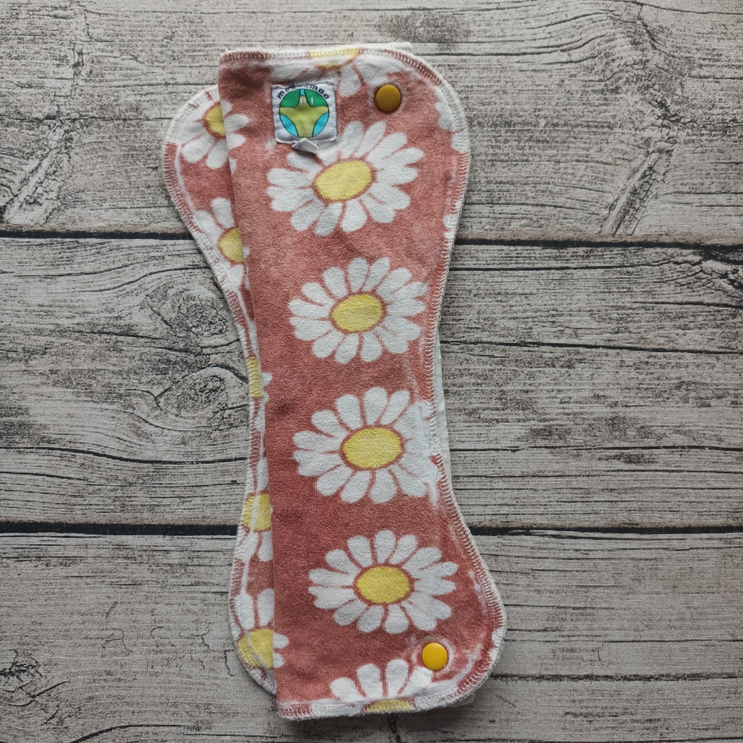 Kirppis: MannaMaa - Perhostaittoimu (M) ja (L)