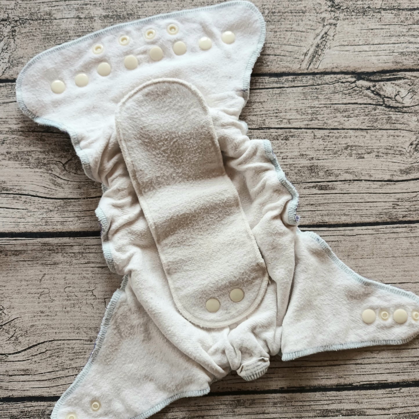 Kirppis: Baby BeeHinds - bambuvaippa (OneSize)