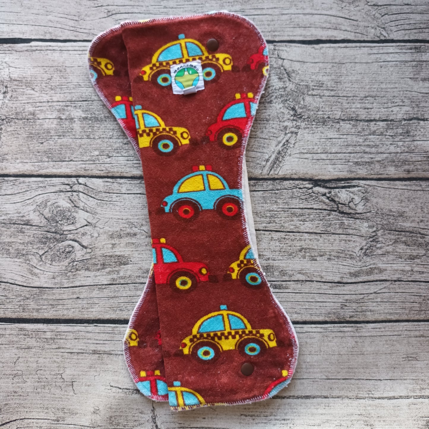 Kirppis: MannaMaa - Perhostaittoimu (M) ja (L)