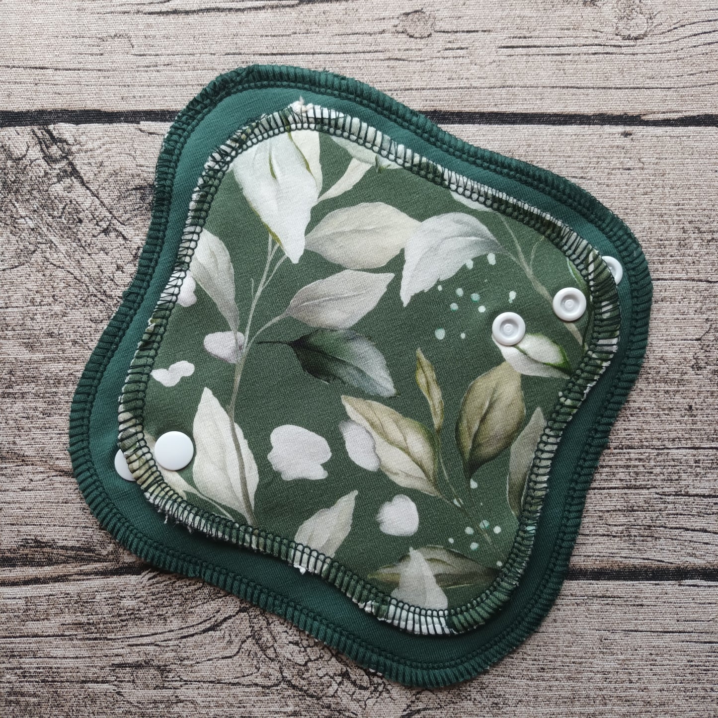 Noenea - Kosteussuluton pikkuhousunsuoja MINI - Lehto, vihreä